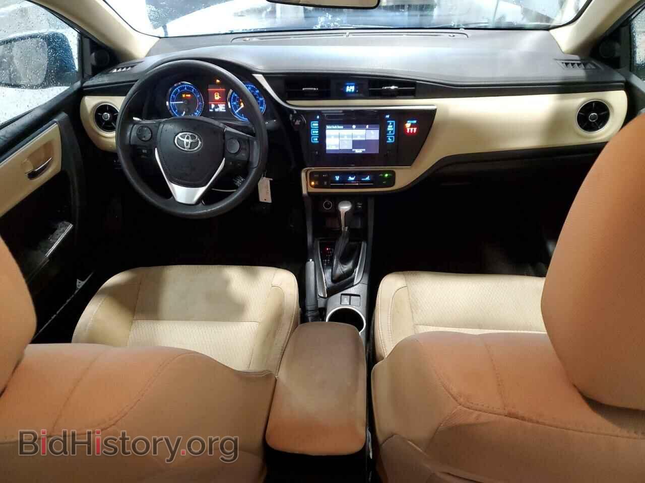 2018 TOYOTA COROLLA - VIN: 2T1BURHEXJC057038 - Фото 8