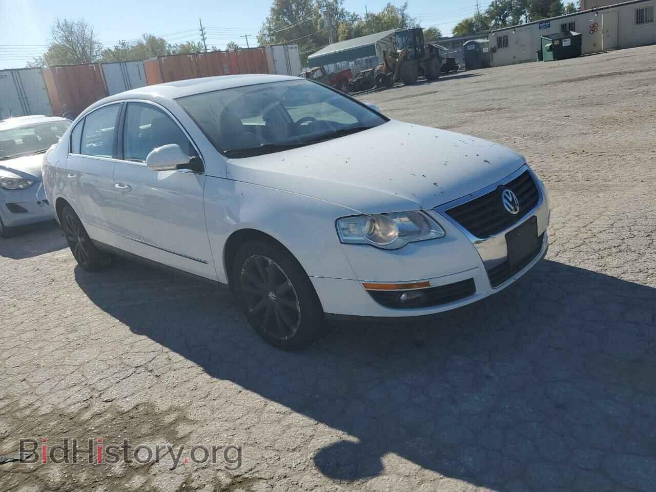 2010 VOLKSWAGEN PASSAT - VIN: WVWJM7AN0AP032242 - Фото 4