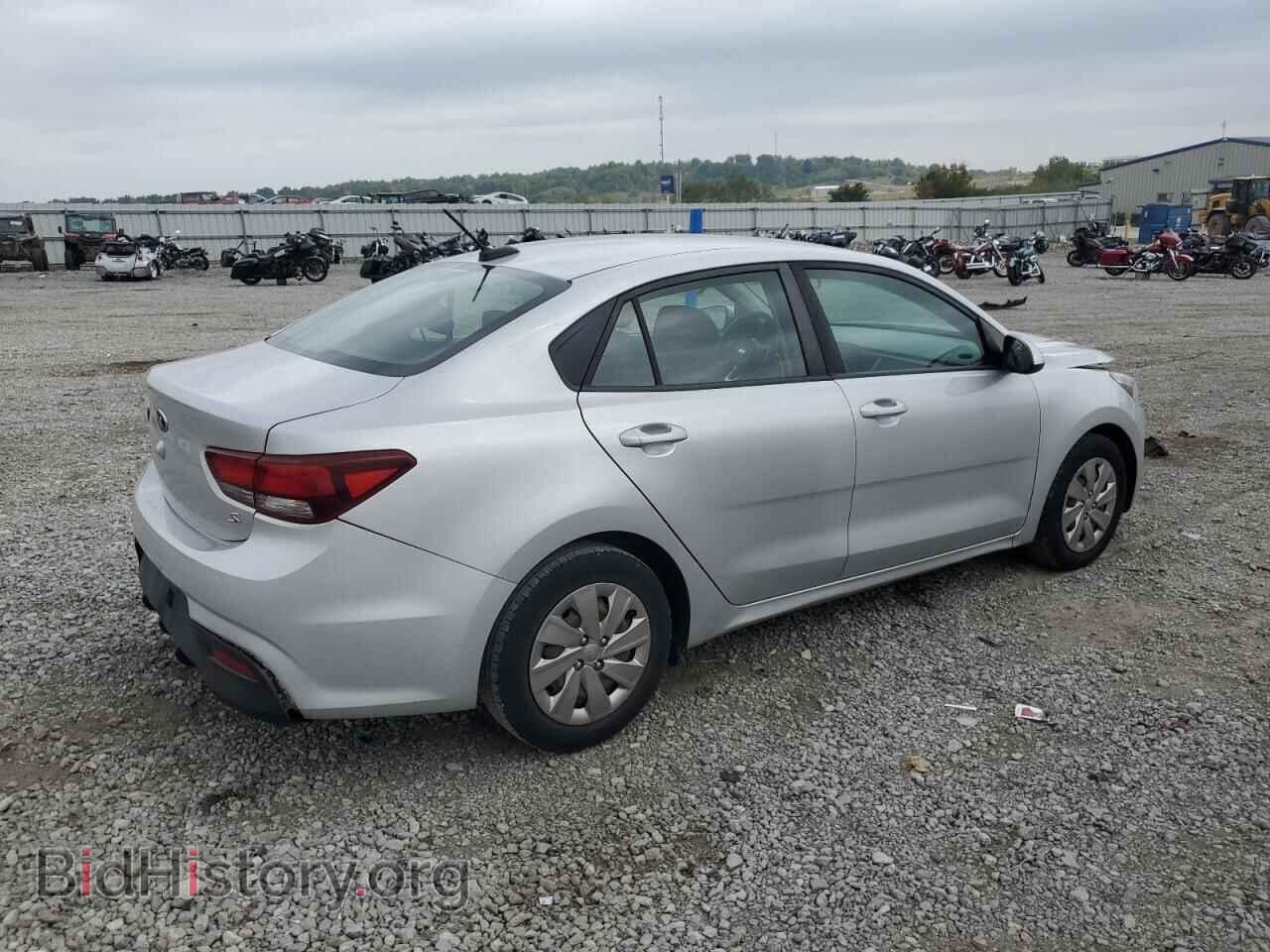 2018 KIA RIO - VIN: 3KPA24AB3JE100253 - Фото 3