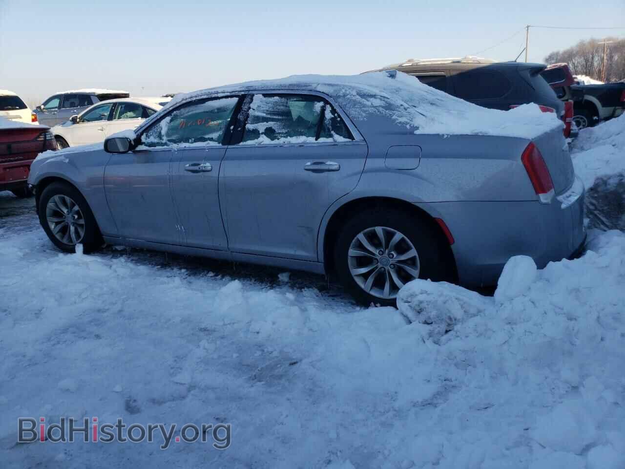 2015 CHRYSLER 300 - VIN: 2C3CCAAG3FH828817 - Фото 2
