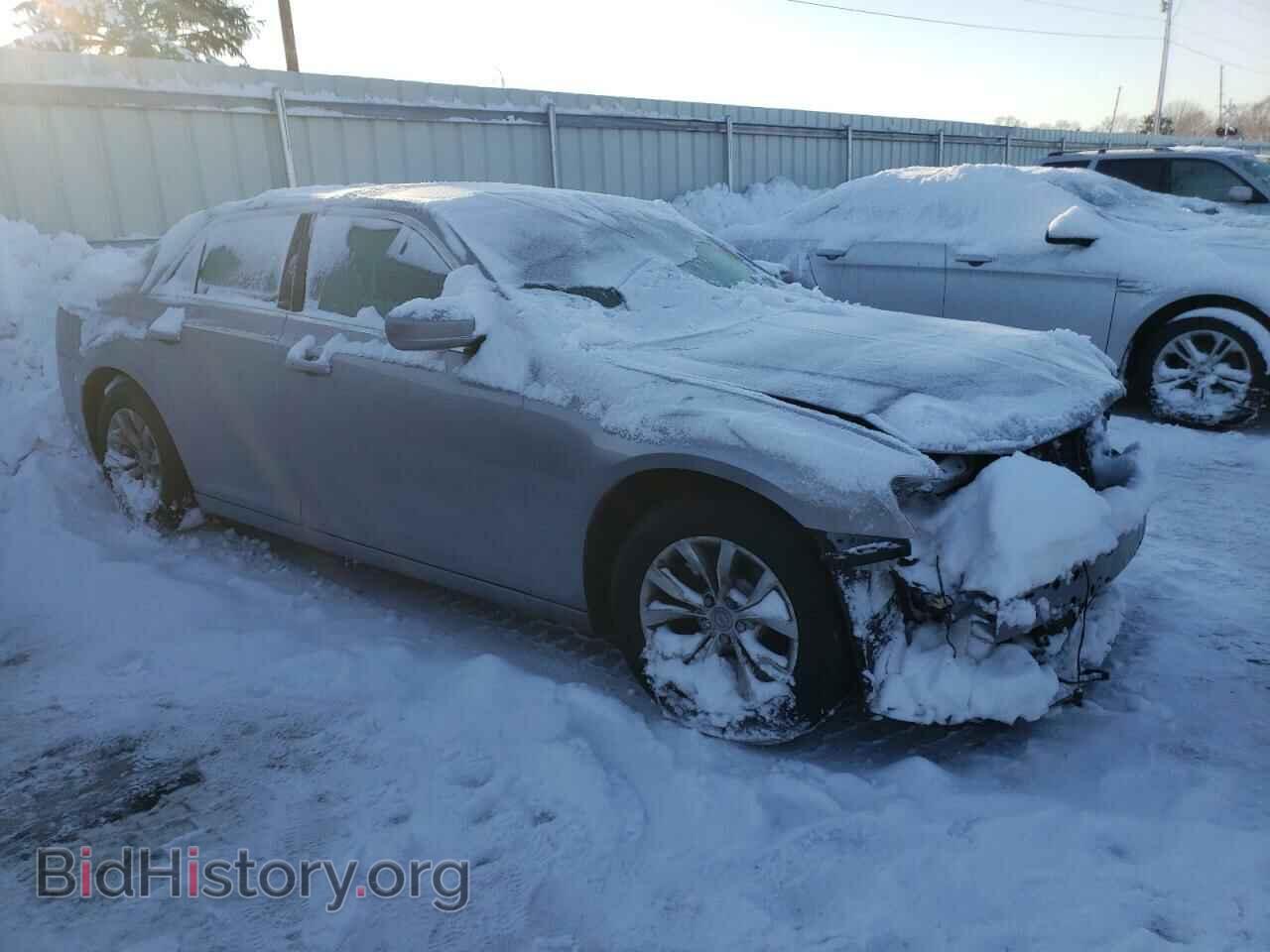 2015 CHRYSLER 300 - VIN: 2C3CCAAG3FH828817 - Фото 4