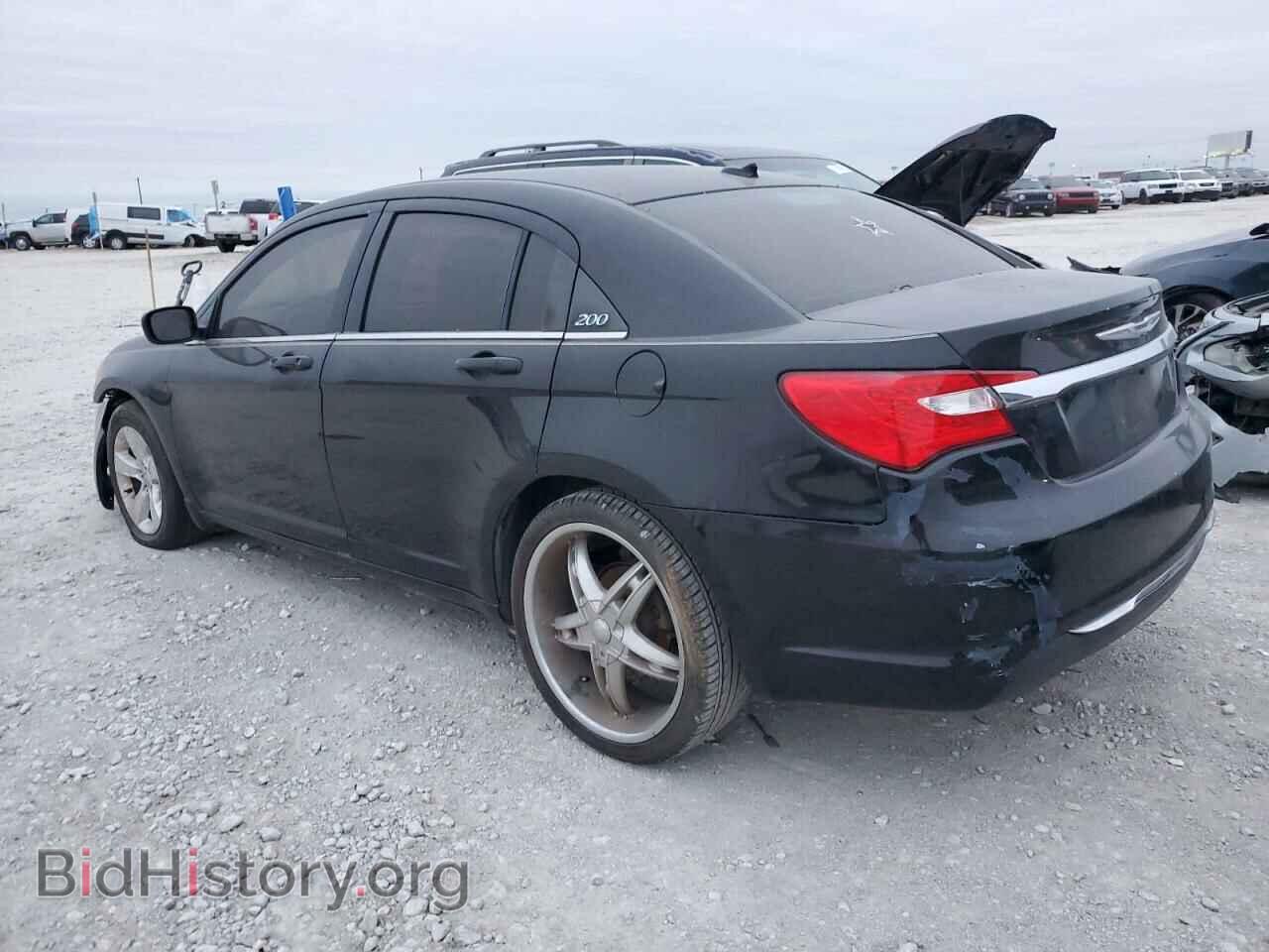 2012 CHRYSLER 200 - VIN: 1C3CCBAB2CN226150 - Фото 2