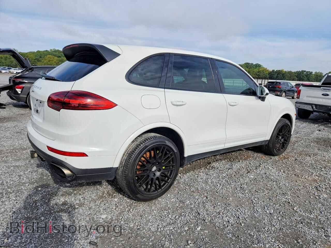 2017 PORSCHE CAYENNE - VIN: WP1AA2A2XHKA80368 - Photo 3