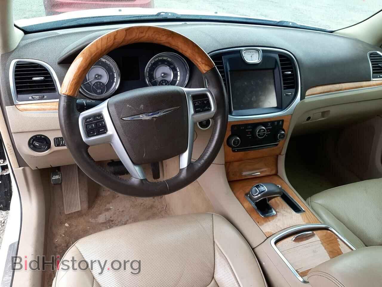 2014 CHRYSLER 300 - VIN: 2C3CCAKG6EH383745 - Фото 8