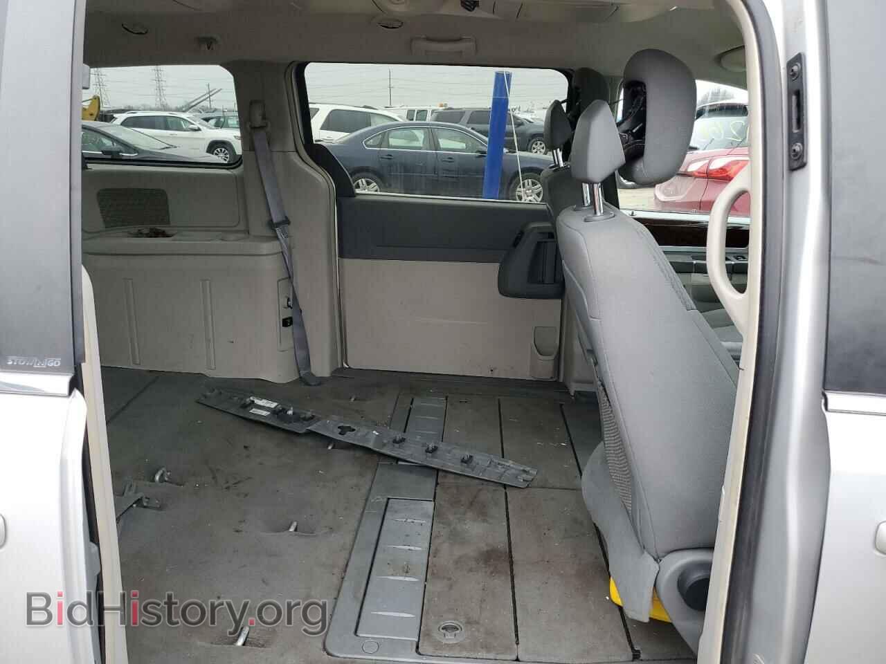 2010 CHRYSLER MINIVAN - VIN: 2A4RR5D10AR366183 - Фото 11