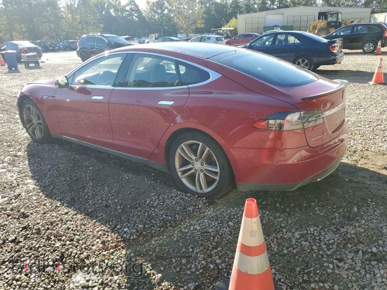 2014 TESLA MODEL S - VIN: 5YJSA1H11EFP56969 - Фото 2