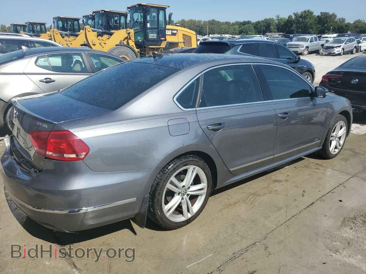 2015 VOLKSWAGEN PASSAT - VIN: 1VWCV7A34FC033202 - Фото 3