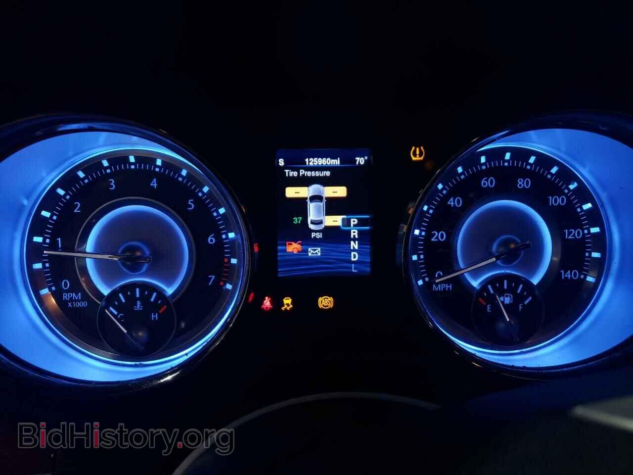 2014 CHRYSLER 300 - VIN: 2C3CCAAG0EH354470 - Фото 9