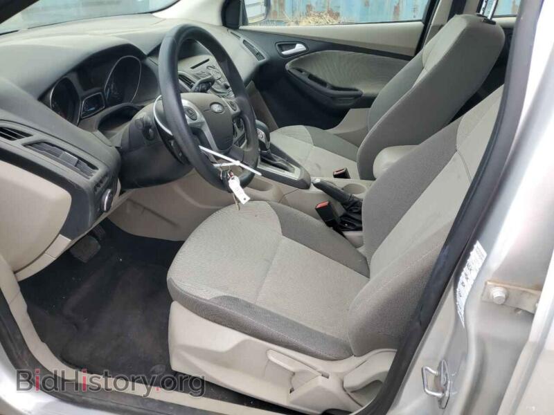 2014 Ford FOCUS (VIN 1FADP3F2XEL265916) — фото 7 из 13