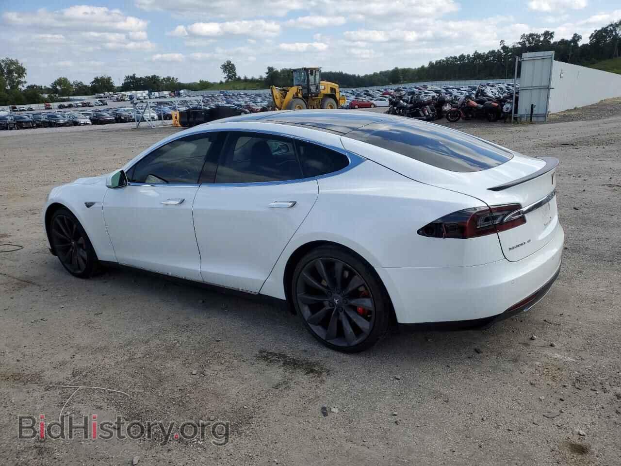 2014 TESLA MODEL S - VIN: 5YJSA1H11EFP42537 - Photo 2