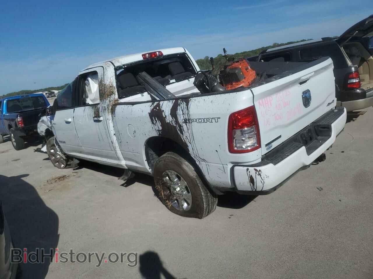 2024 RAM 2500 - VIN: 3C6UR5DJ8RG216511 - Фото 2