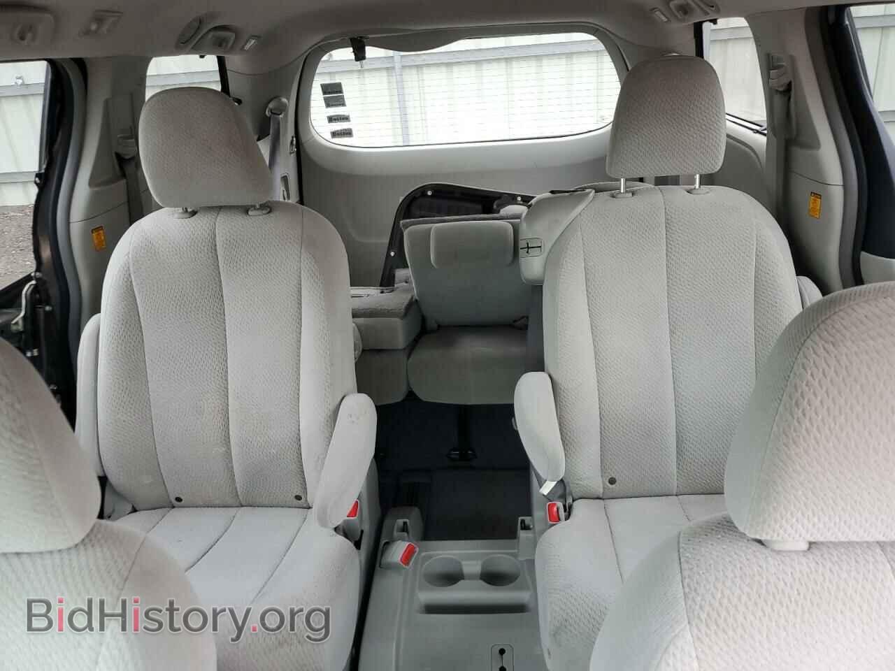 2011 TOYOTA All Models - VIN: 5TDKK3DC3BS066261 - Фото 10