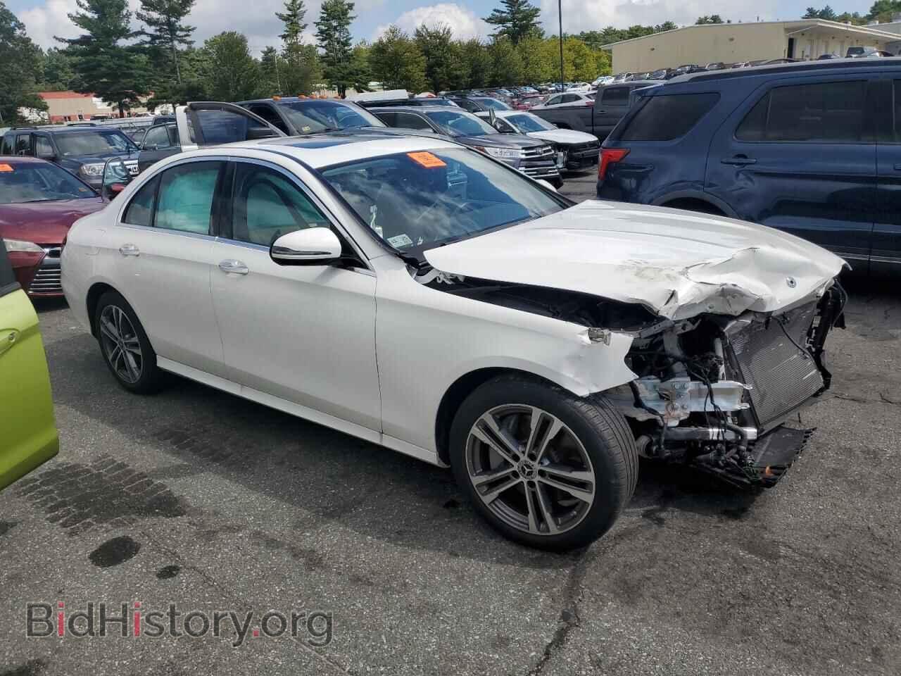 2021 MERCEDES-BENZ E-CLASS - VIN: W1KZF8DB1MA990565 - Фото 4