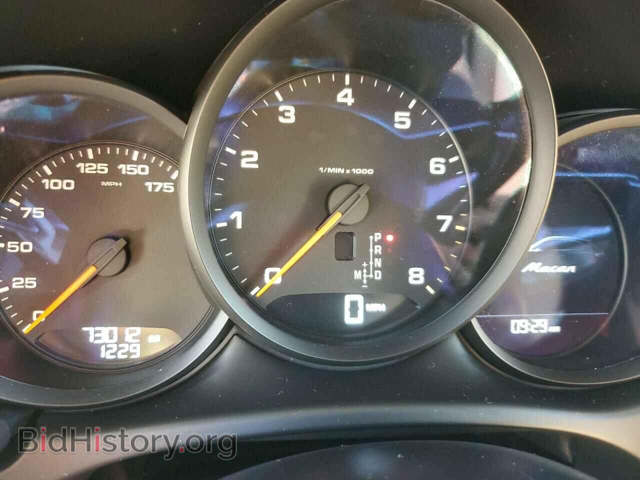 2017 PORSCHE MACAN - VIN: WP1AA2A58HLB04333 - Photo 9