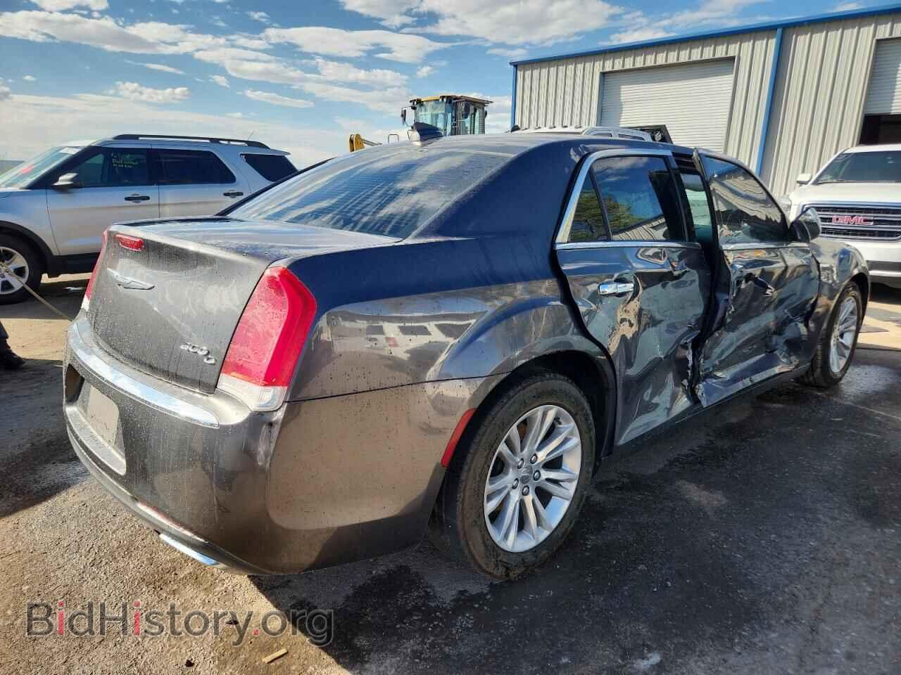 2016 CHRYSLER 300 - VIN: 2C3CCAEG9GH105811 - Фото 3