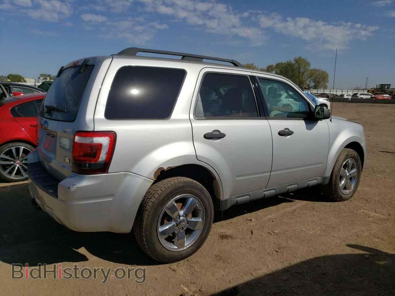 2012 FORD ESCAPE - VIN: 1FMCU9DG1CKA82192 - Фото 3