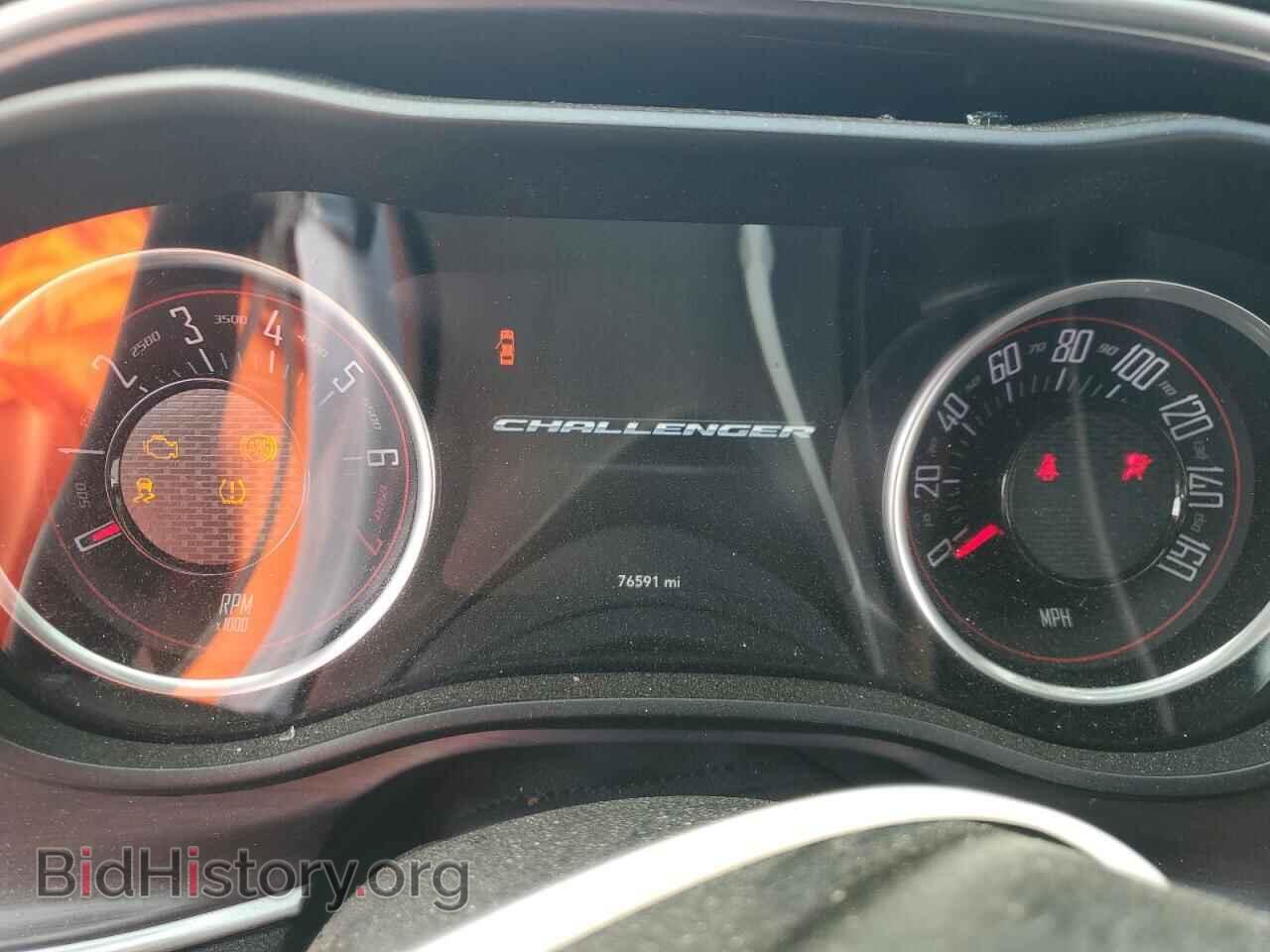 2016 DODGE CHALLENGER - VIN: 2C3CDZAG0GH330135 - Фото 9