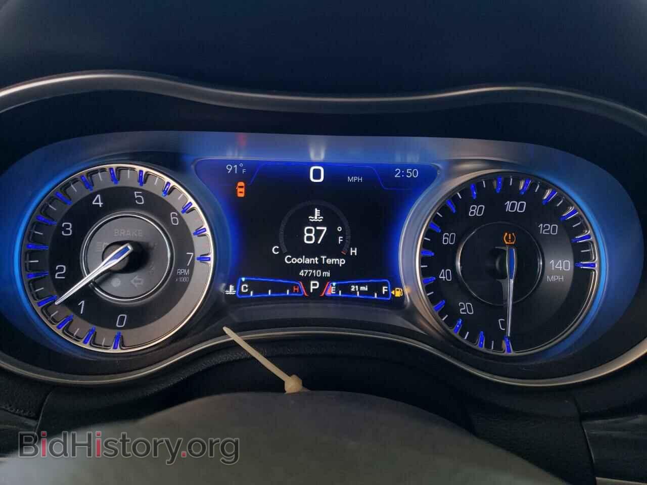 2021 CHRYSLER 300 - VIN: 2C3CCAAG5MH617275 - Фото 9