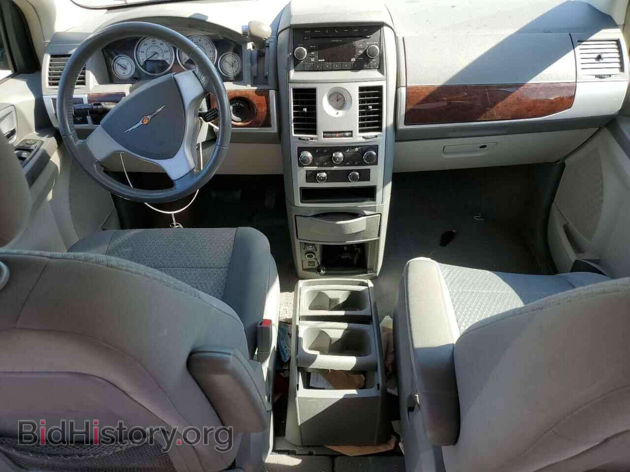 2010 CHRYSLER MINIVAN - VIN: 2A4RR5D19AR308721 - Фото 8