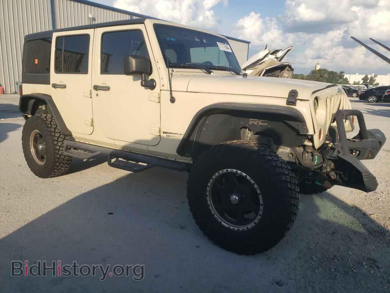 2011 JEEP WRANGLER - VIN: 1J4BA6H10BL571201 - Фото 4