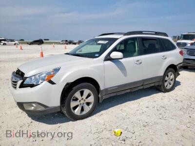 2011 Subaru OUTBACK 3.6R Limited, белый — VIN 4S4BRDLC4B2363660, Copart