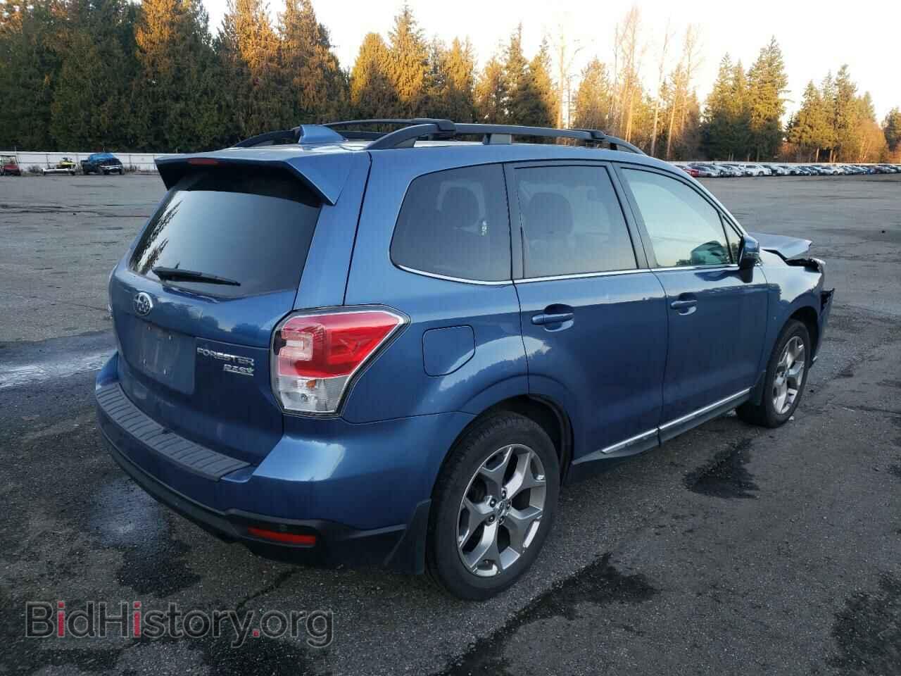2017 SUBARU FORESTER - VIN: JF2SJAWC1HH443415 - Фото 3
