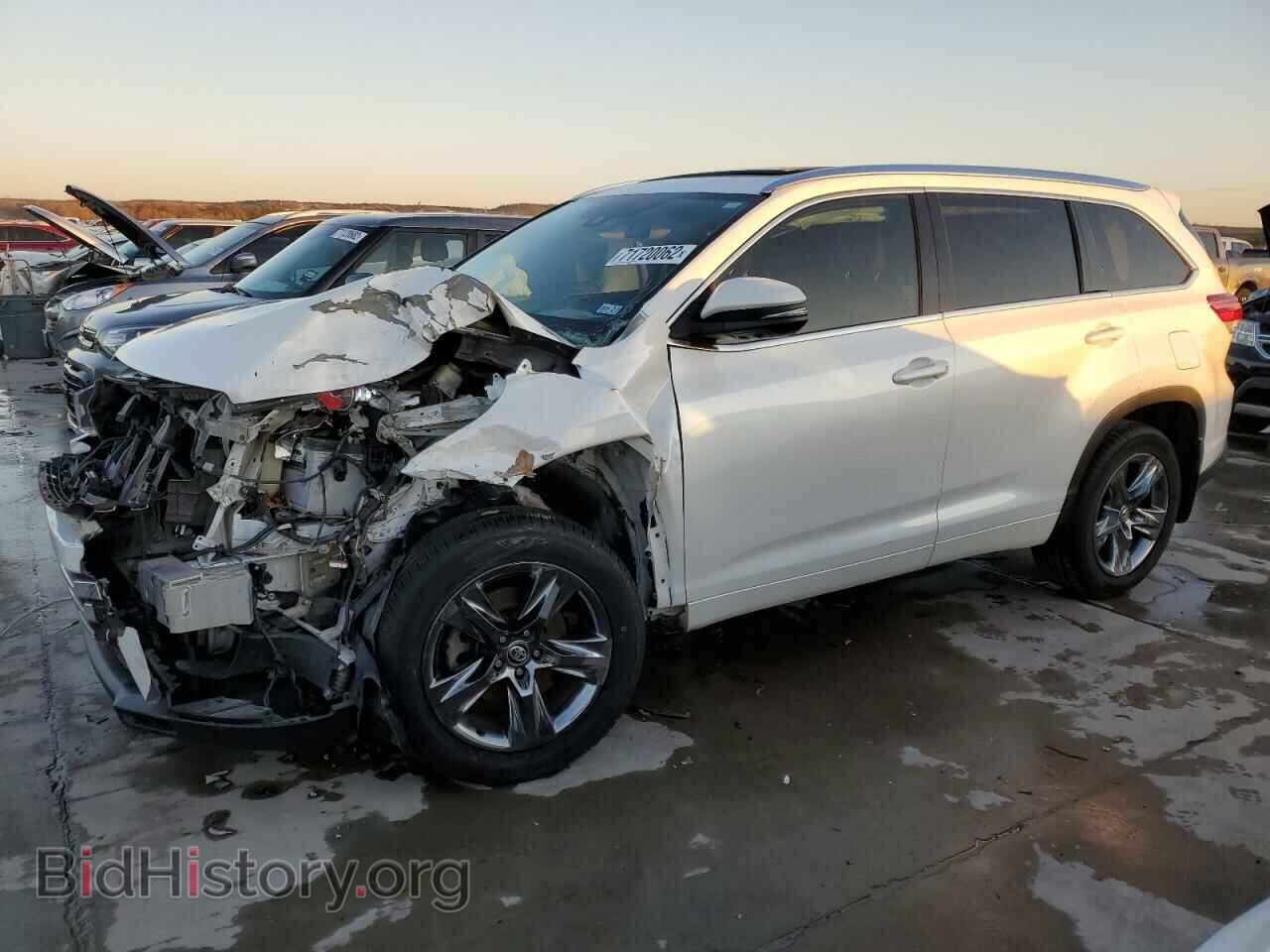 Фотография 5TDYZRFH3HS210496 - TOYOTA HIGHLANDER 2017