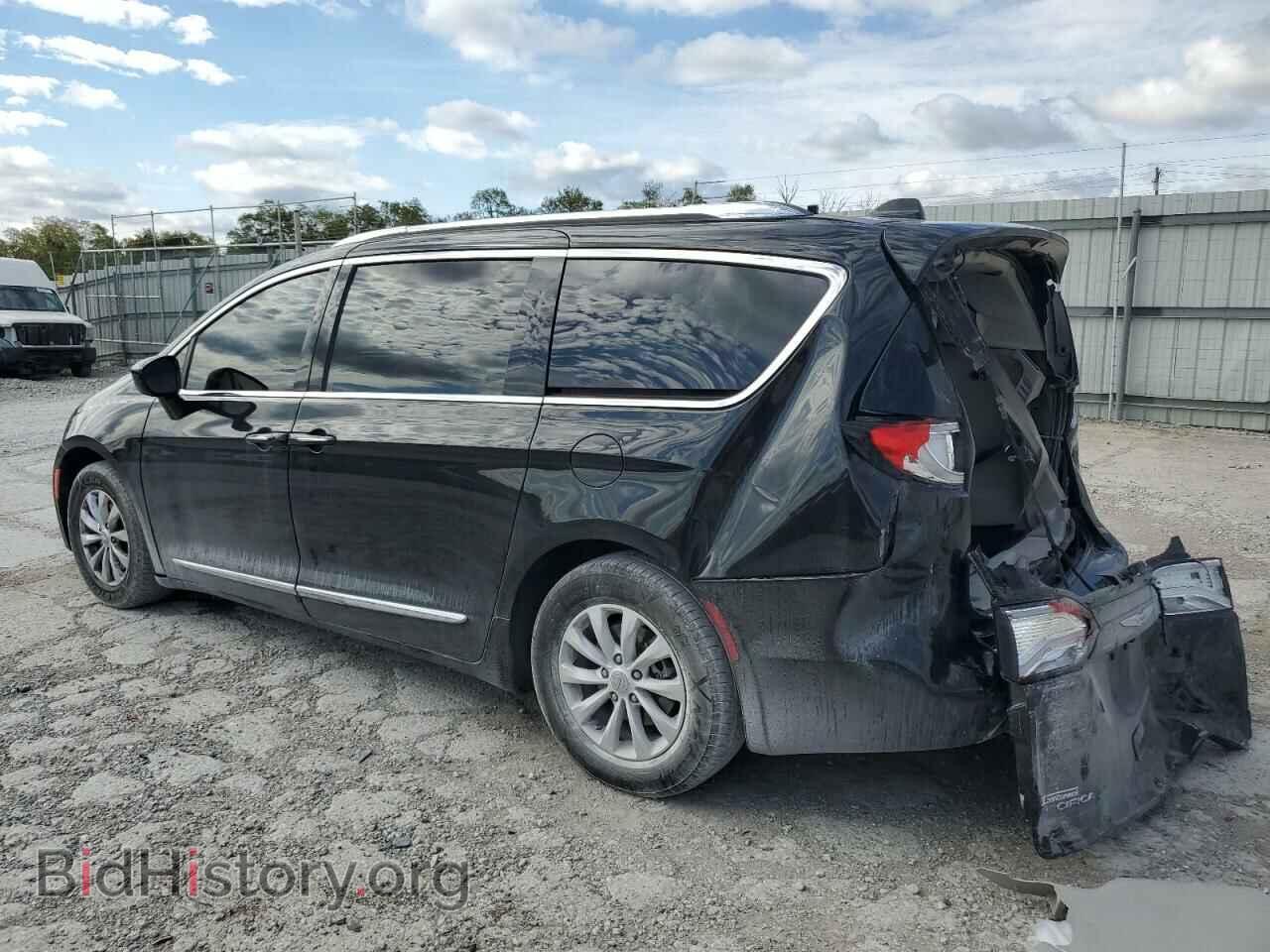 2018 CHRYSLER PACIFICA - VIN: 2C4RC1EG6JR139213 - Photo 2