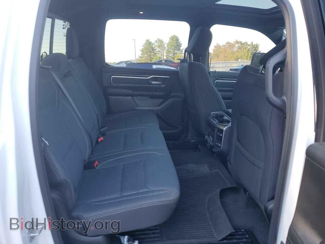 2021 RAM 1500 - VIN: 1C6SRFFT7MN576073 - Фото 10