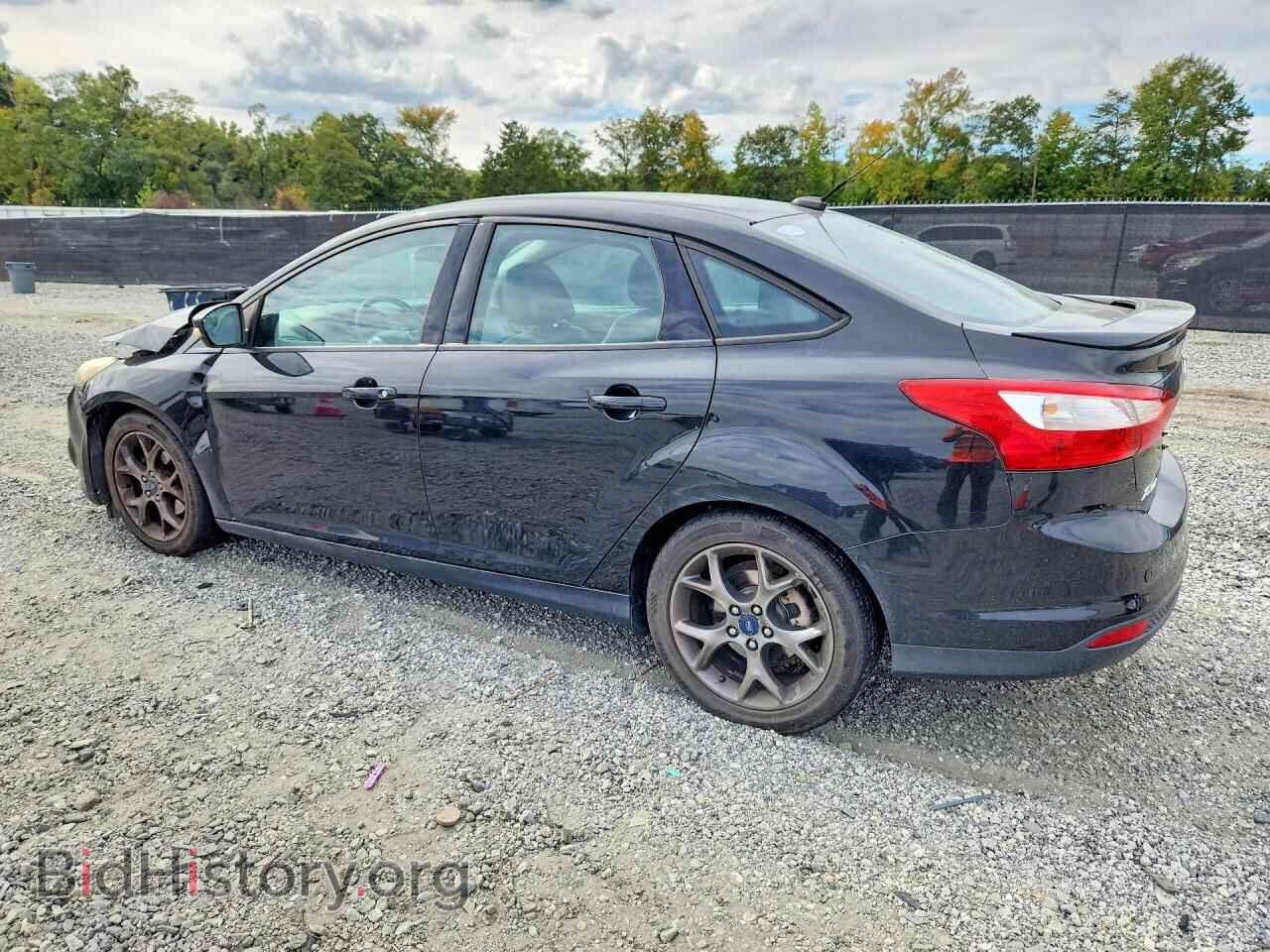 2014 Ford FOCUS (VIN 1FADP3F20EL241236) — фото 2 из 12