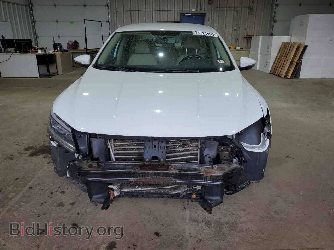 2016 VOLKSWAGEN PASSAT - VIN: 1VWAT7A38GC030463 - Фото 5
