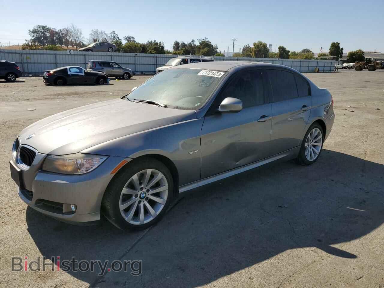 Photo WBAPH5C52BA444633 - BMW 3 SERIES 2011
