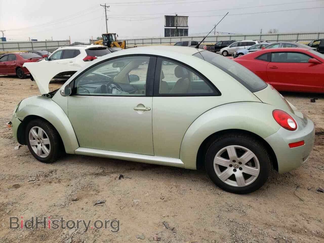 2007 VOLKSWAGEN BEETLE - VIN: 3VWPW31C37M513416 - Photo 2