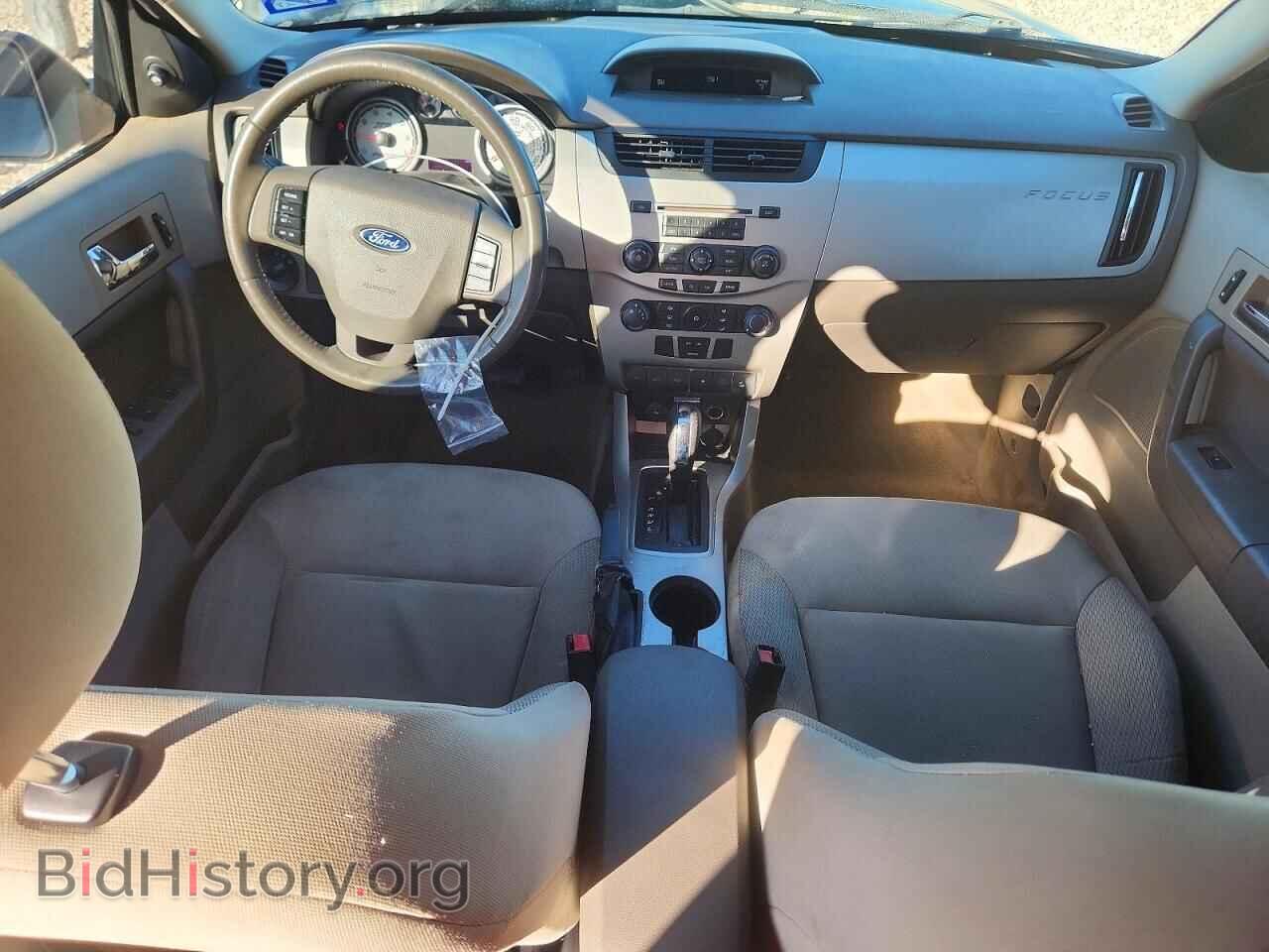 2011 FORD FOCUS - VIN: 1FAHP3GN5BW179398 - Photo 8