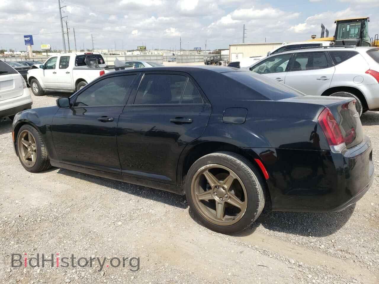 2015 CHRYSLER 300 - VIN: 2C3CCABG8FH766801 - Фото 2