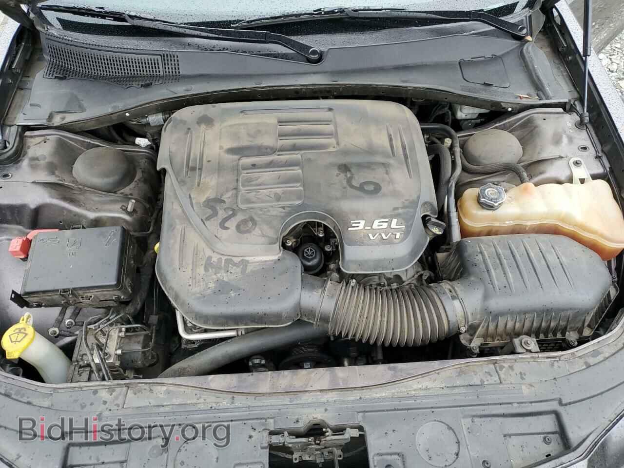 2014 CHRYSLER 300 - VIN: 2C3CCABG4EH365521 - Фото 11