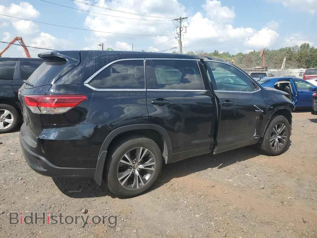 2018 TOYOTA HIGHLANDER - VIN: 5TDBZRFH1JS899871 - Фото 3