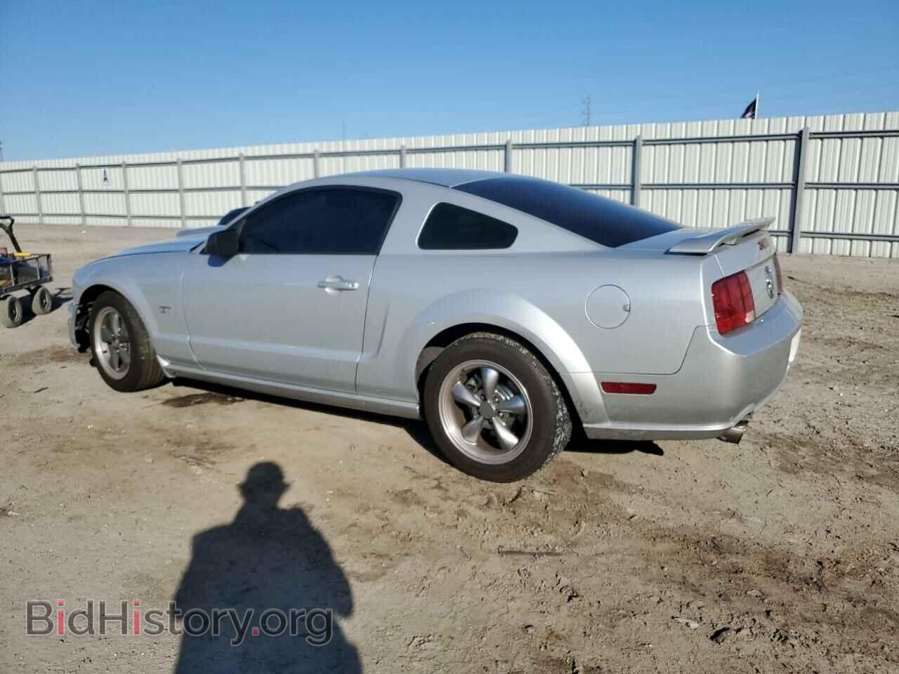 2008 FORD MUSTANG - VIN: 1ZVHT82H185206807 - Фото 2