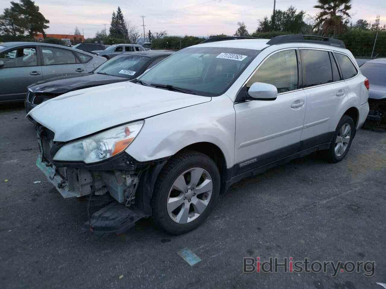 Photo 4S4BRCCC4B3361427 - SUBARU OUTBACK 2011