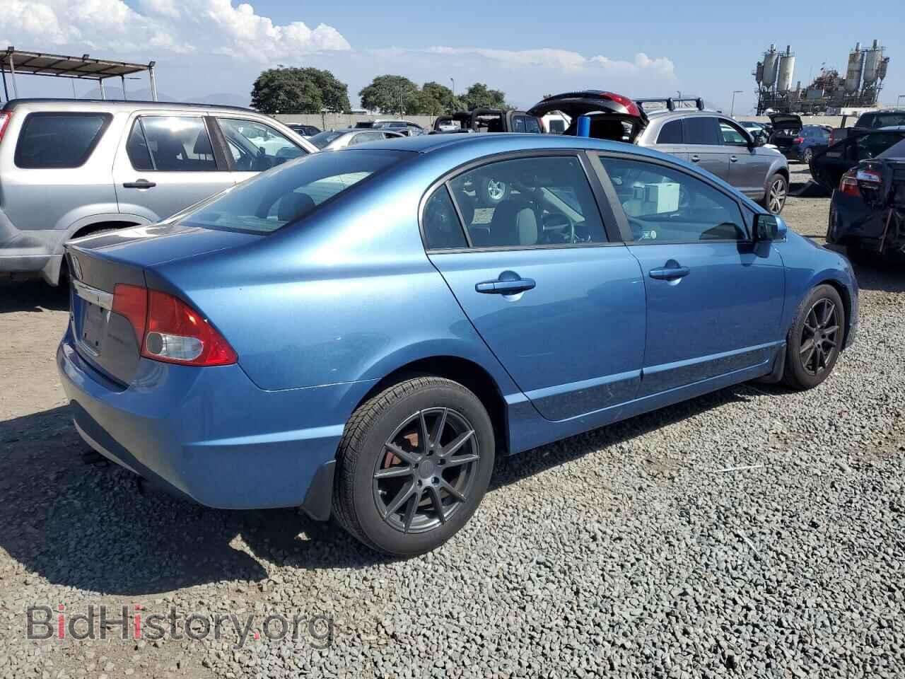 2010 HONDA CIVIC - VIN: 19XFA1F57AE061144 - Фото 3