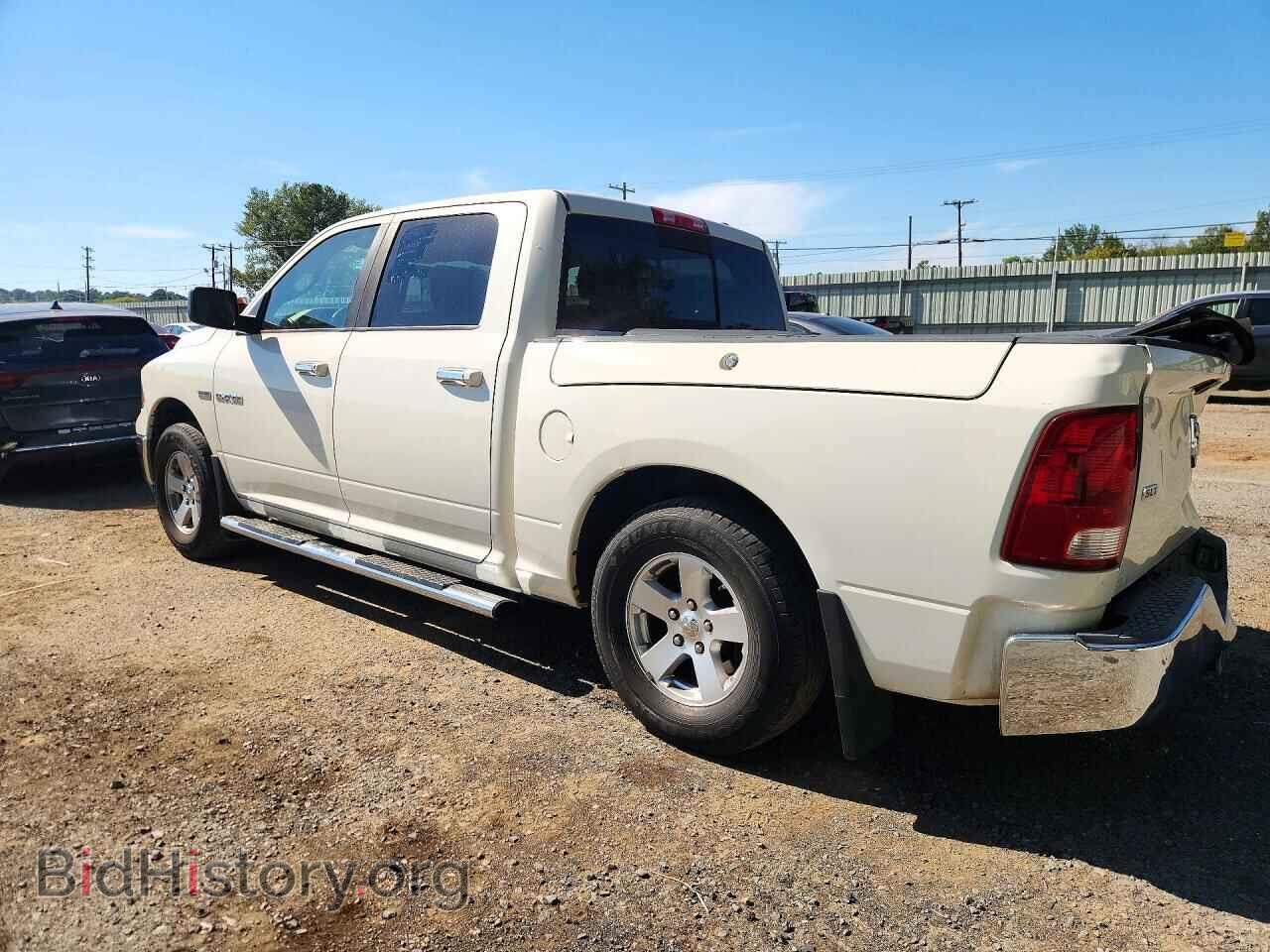 2009 DODGE RAM 1500 - VIN: 1D3HB13T69J525880 - Фото 2