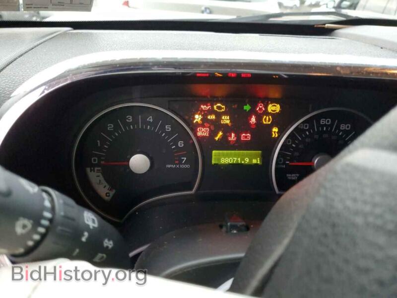 2008 Ford EXPLORER (VIN 1FMEU73E28UA91038) — photo 9 of 12