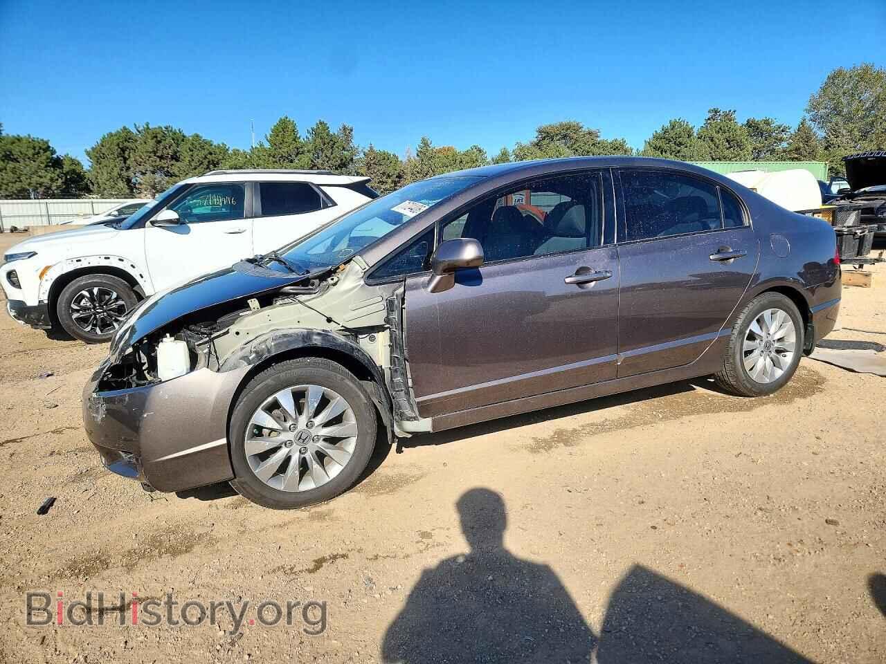 Photo 19XFA1F87BE013851 - HONDA CIVIC 2011