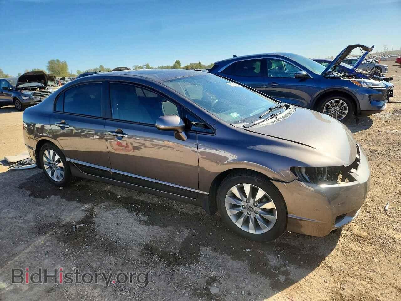 2011 HONDA CIVIC - VIN: 19XFA1F87BE013851 - Photo 4
