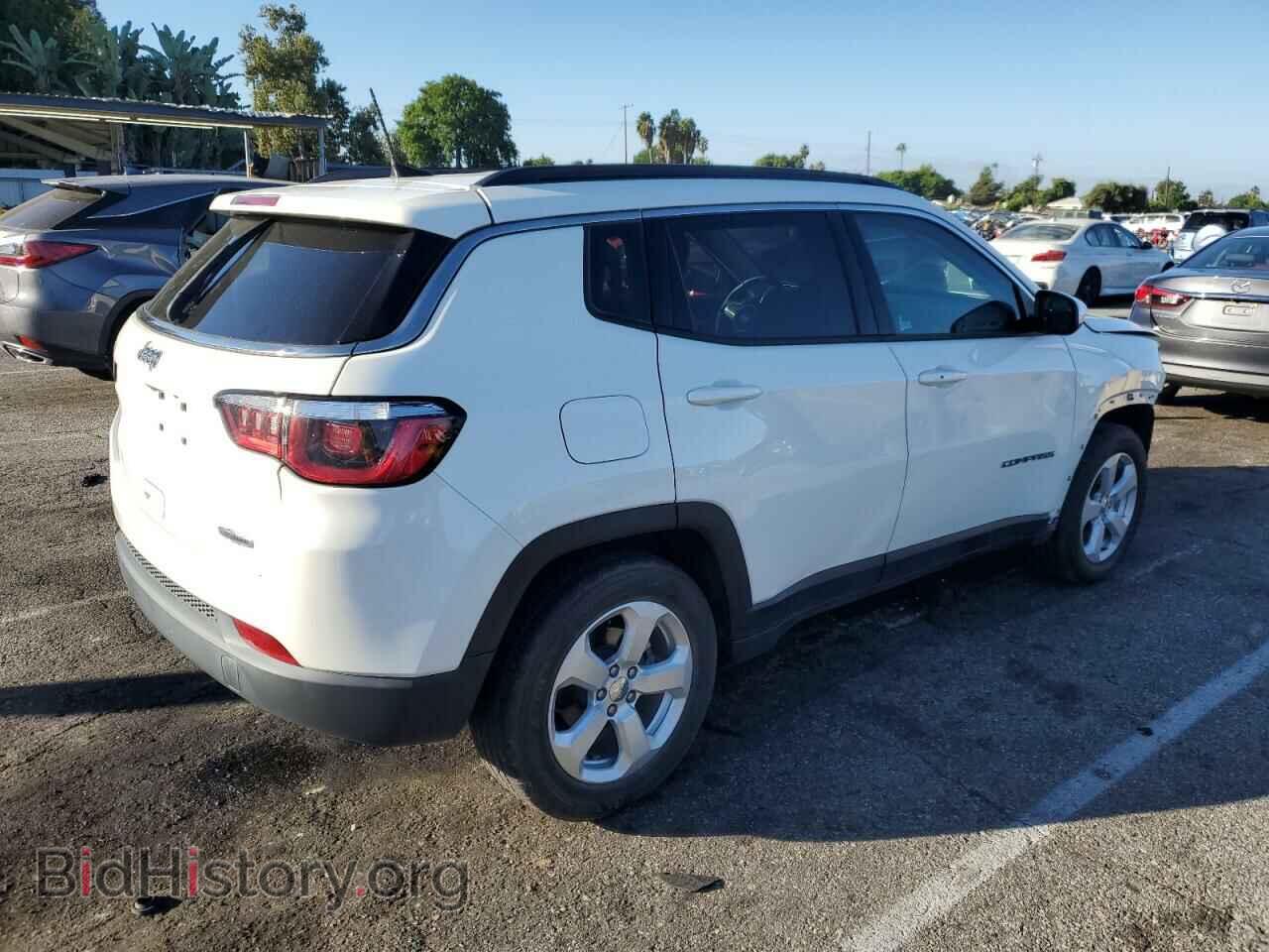 2019 JEEP COMPASS - VIN: 3C4NJCBB3KT676712 - Фото 3