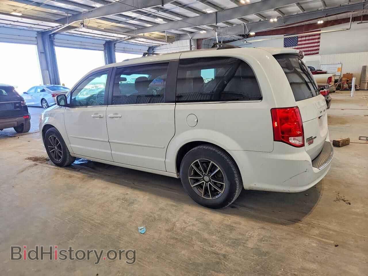 2017 DODGE CARAVAN - VIN: 2C4RDGCG6HR865361 - Photo 2
