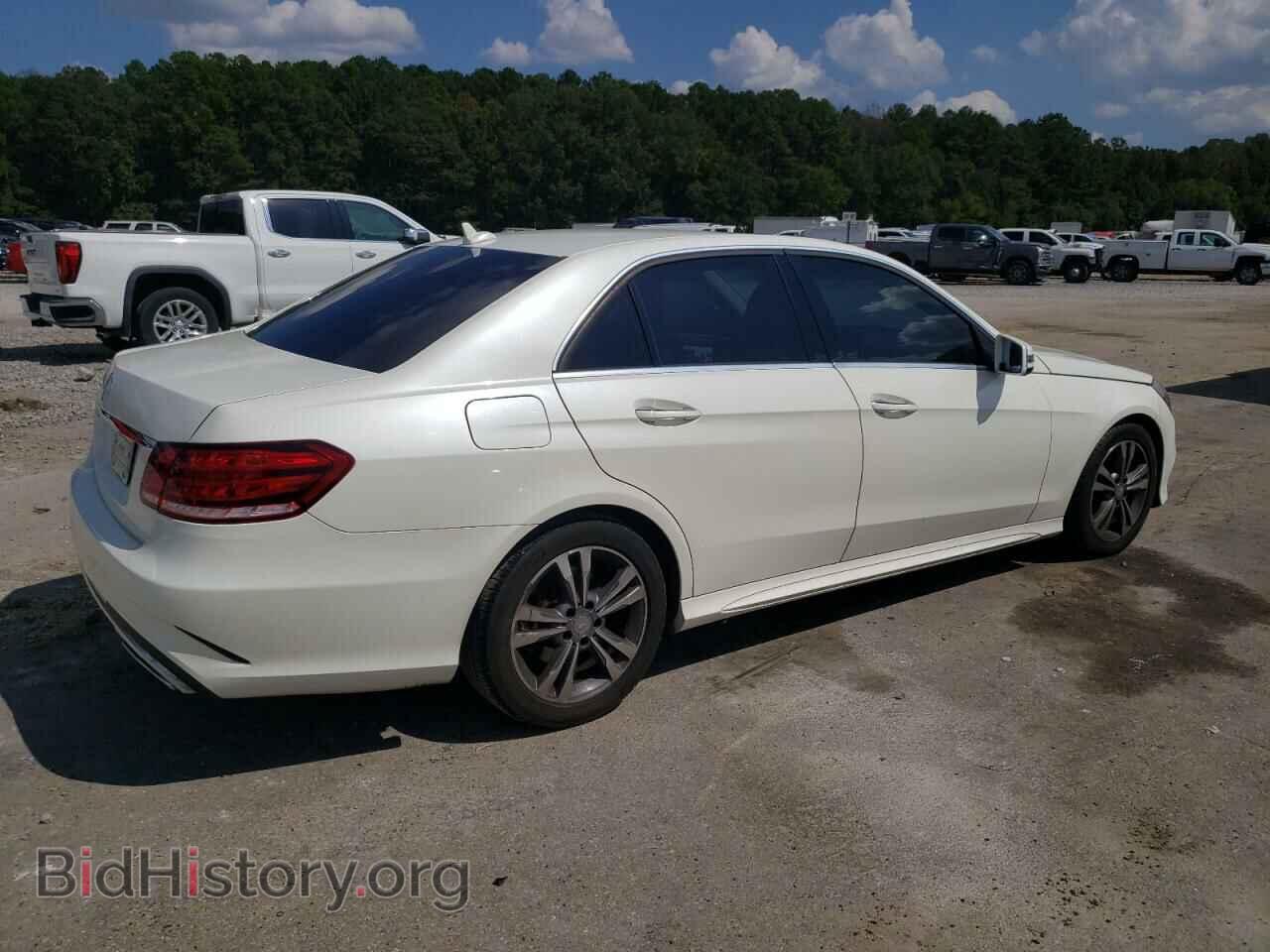 2015 MERCEDES-BENZ E-CLASS - VIN: WDDHF5KB7FB091428 - Фото 3