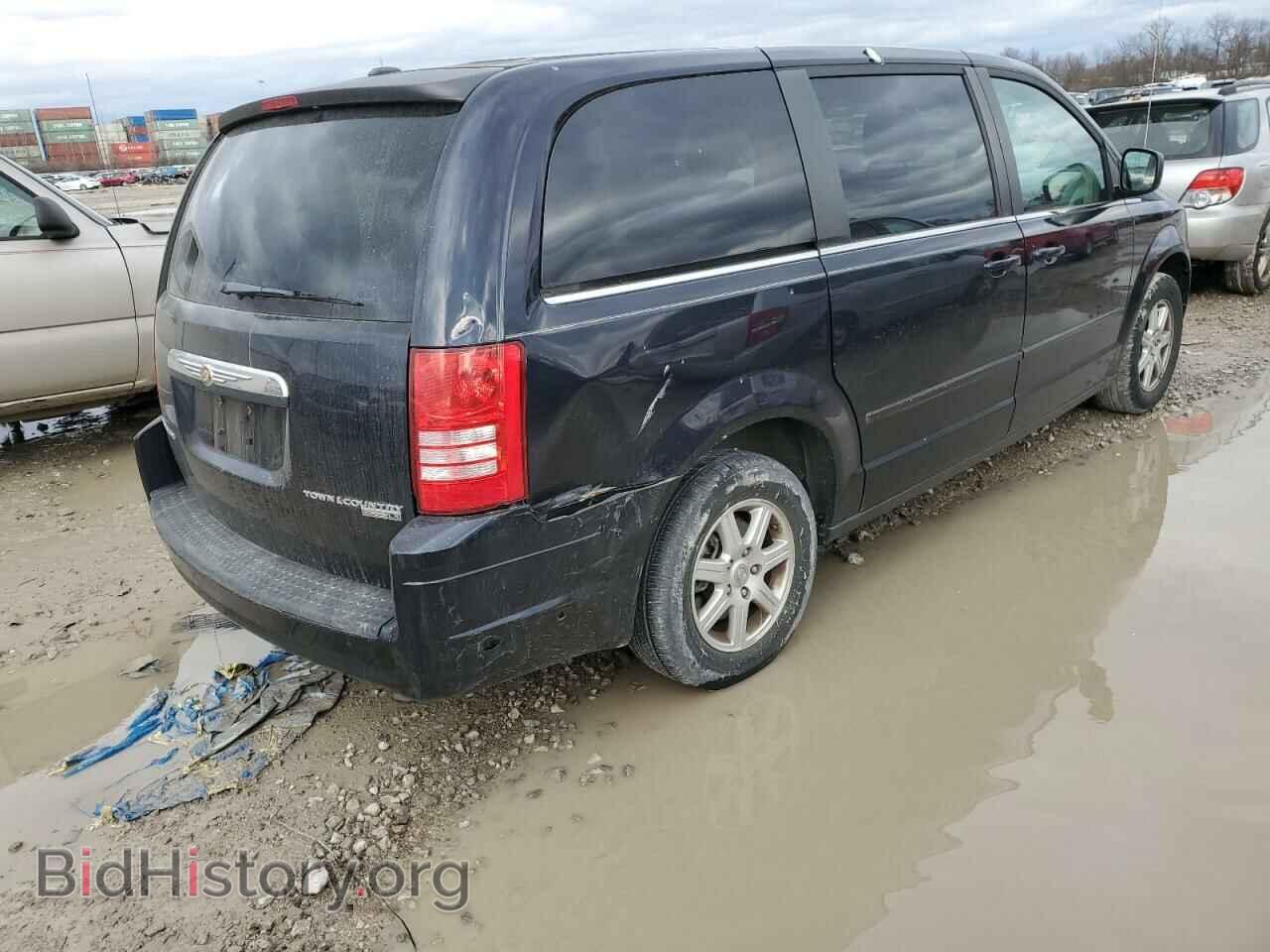 2010 CHRYSLER MINIVAN - VIN: 2A4RR2D19AR421728 - Фото 3