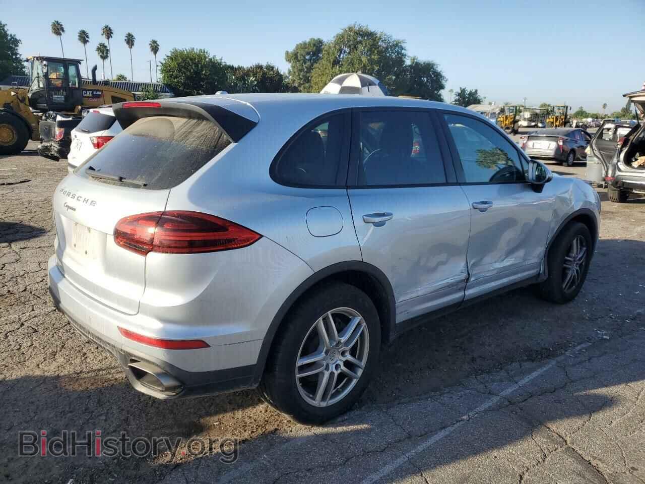 2016 PORSCHE CAYENNE - VIN: WP1AA2A28GLA08299 - Photo 3