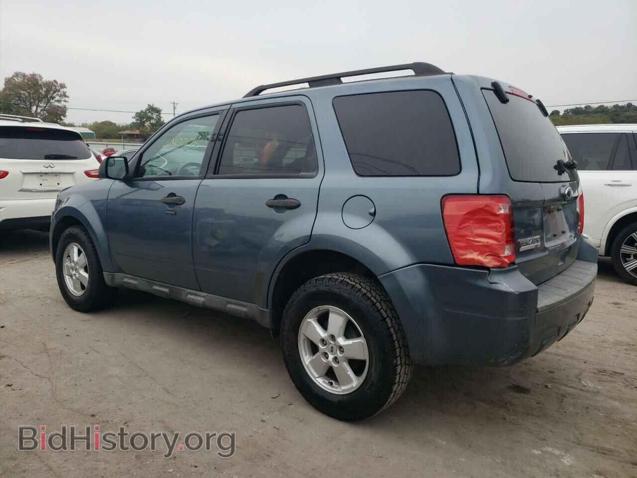 2010 FORD ESCAPE - VIN: 1FMCU0DG1AKB66313 - Фото 2